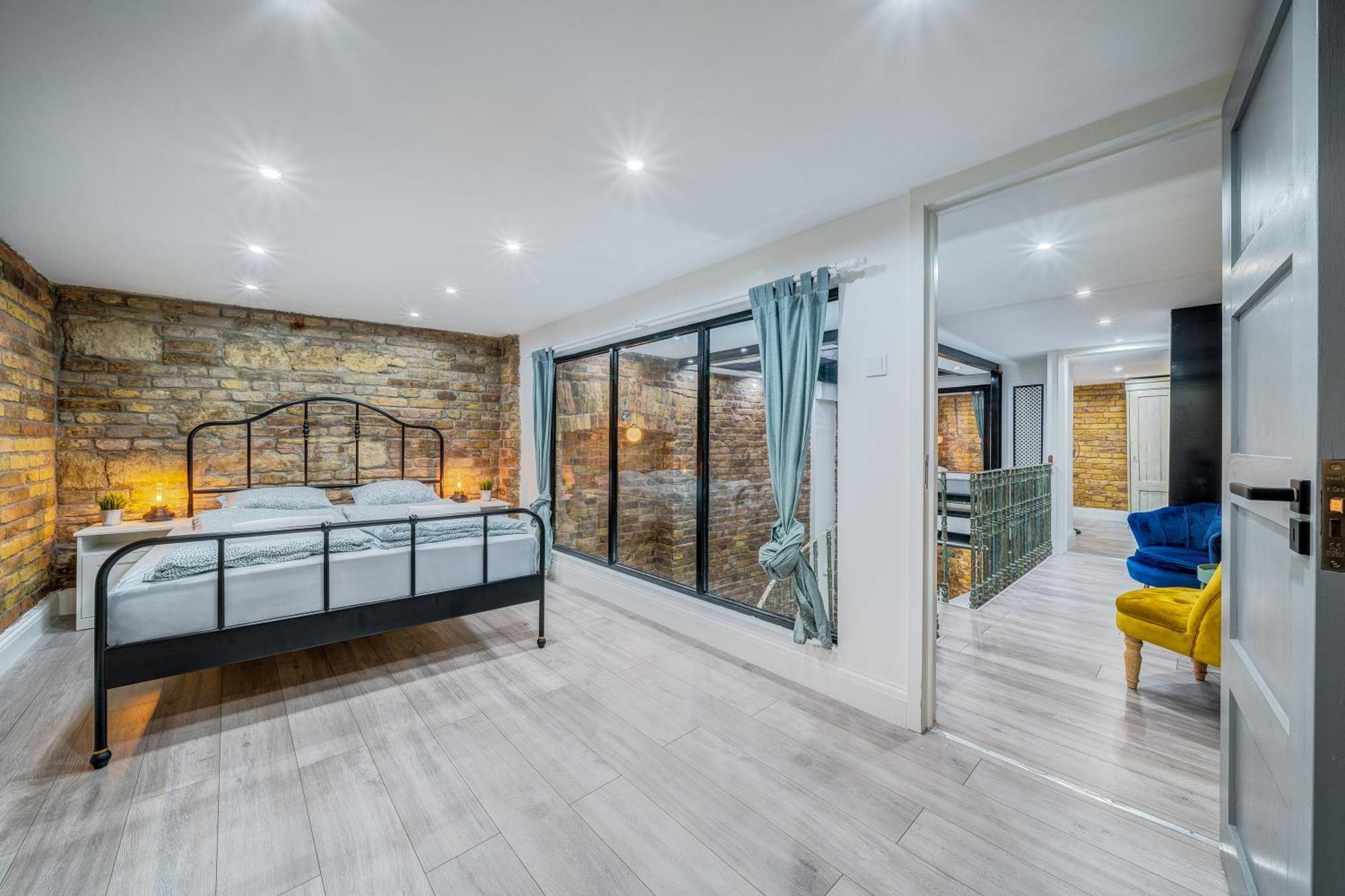 City Center Loft Haven: Modern Elegance Budapest Exterior foto