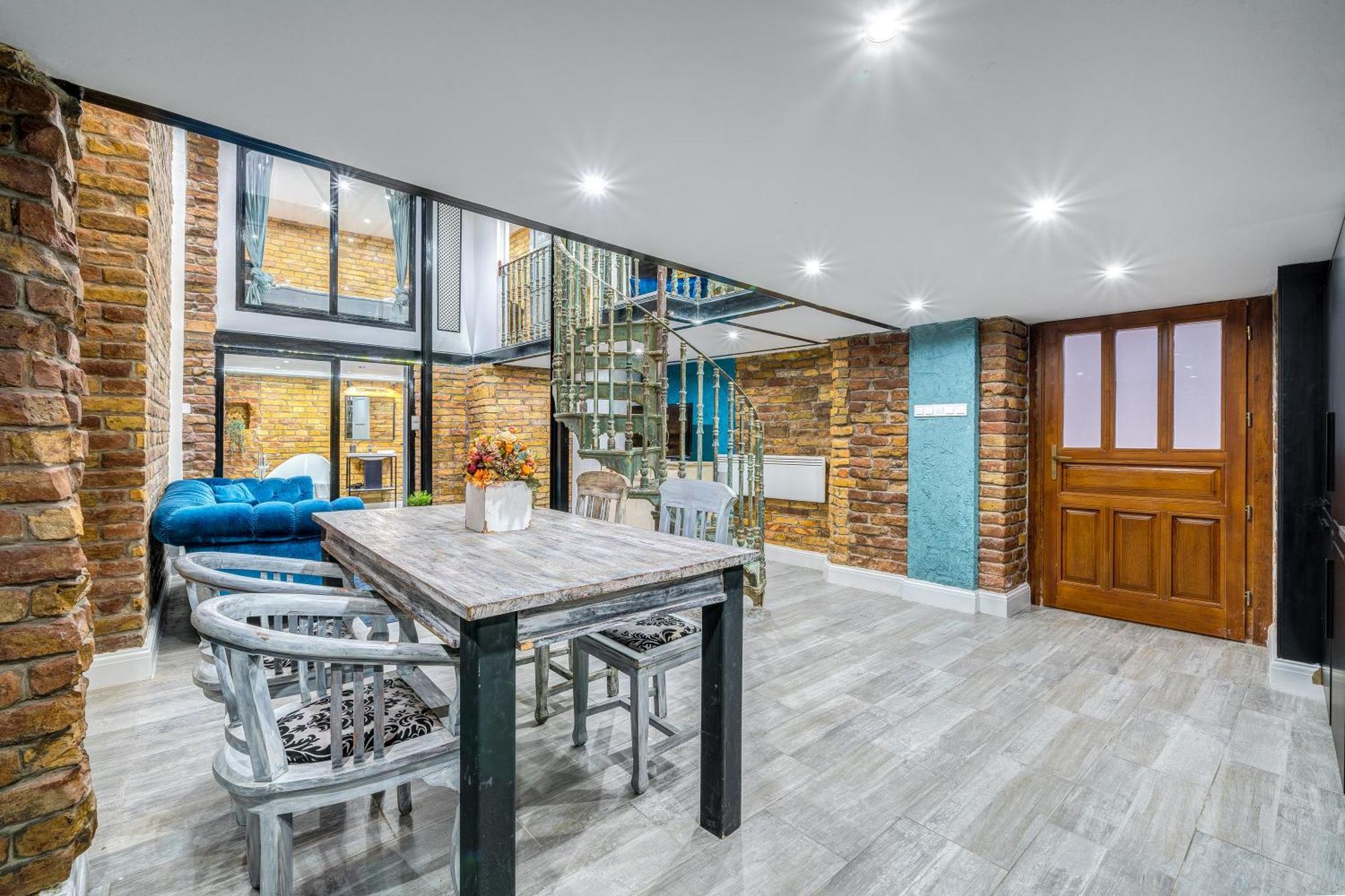 City Center Loft Haven: Modern Elegance Budapest Exterior foto